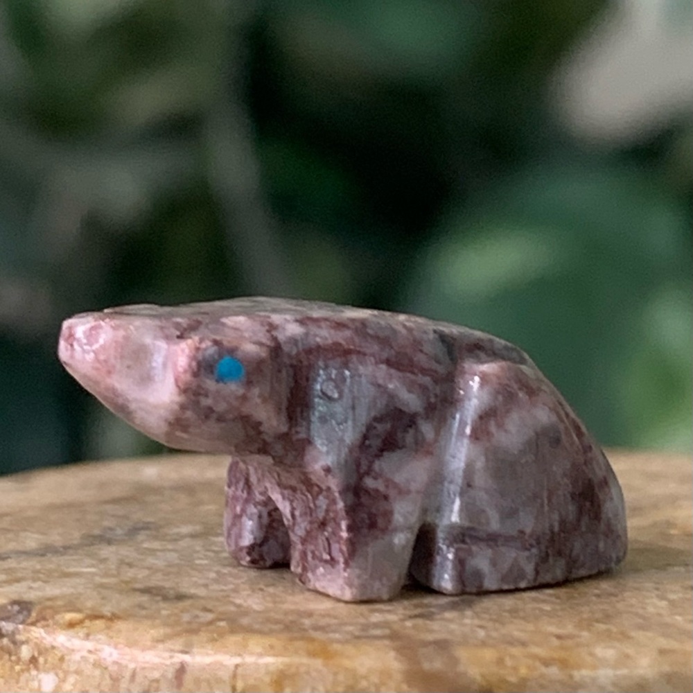 Native American Style Zuni Frog Fetish Bead Carved Stone Mini Animal Figurine .8